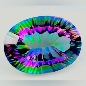 Mystic Quartz 23.82 Cts Rare Aurora Borealis Color